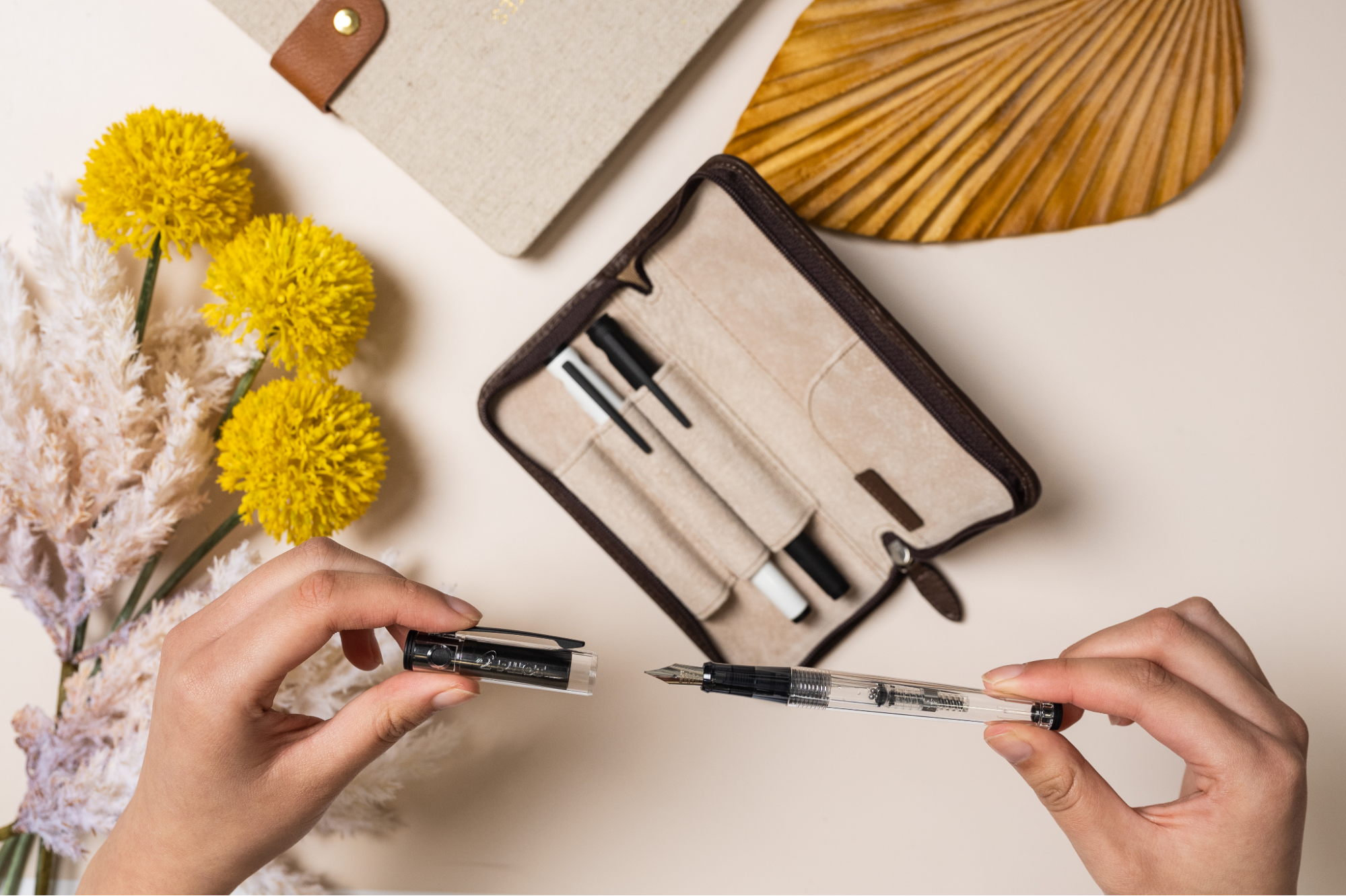 Quick-dry ink pens designed for left-hand writing